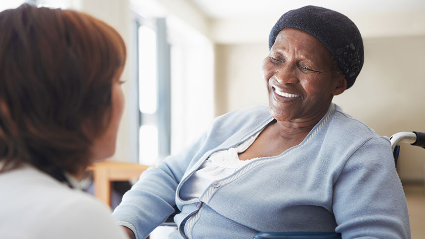 STK_Nurse-talking-to-senior-patient_840x473