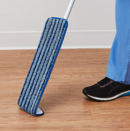 OTH_mop-head-spot-clean MicroFiber mop cleaning a wood floor