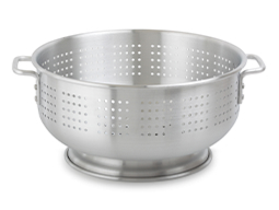 Steel collander with handles
