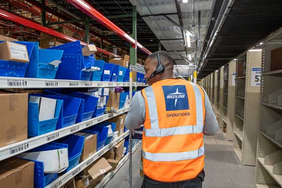 supplier-consolidation-strategy Medline warehouse worker