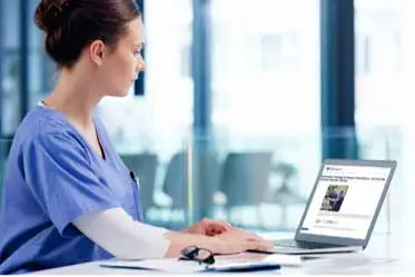 female clinician taking an online Medline University course