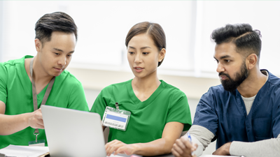 Central line training with a travel nurse